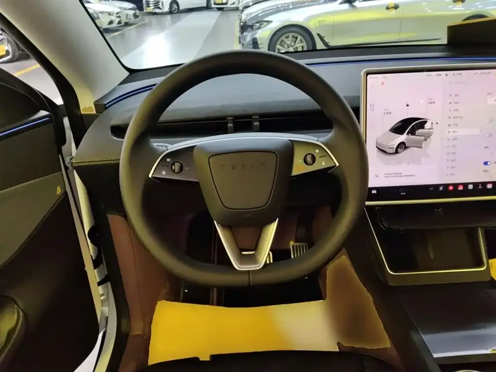 Tesla Model Y 2025 из CN, фото 10