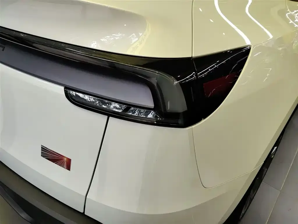 Tesla Model Y 2025 из CN, фото 7