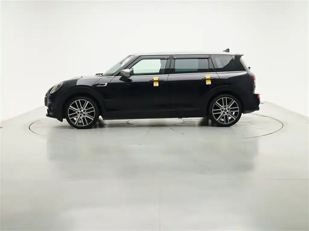 [object Object] Mini Clubman 2022 из CN, фото 5