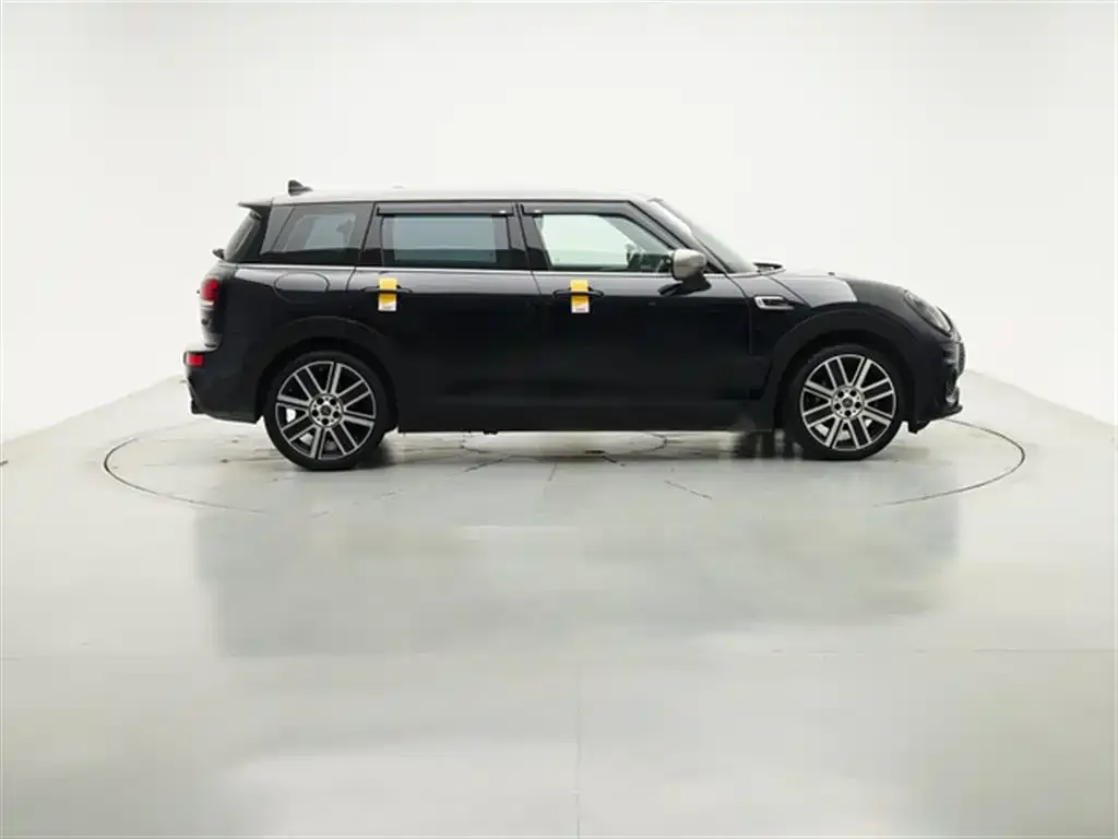 [object Object] Mini Clubman 2022 из CN, фото 9