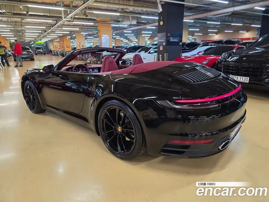 Porsche 911 2021 из KR, фото 2