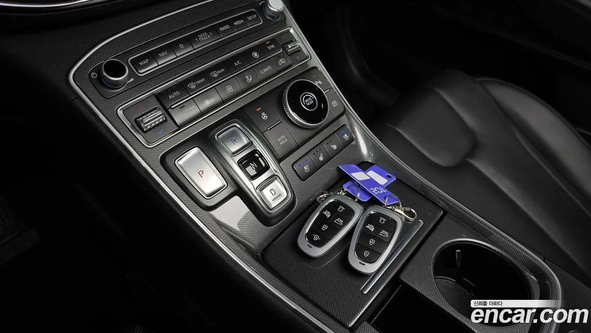Hyundai Santafe — фото 9