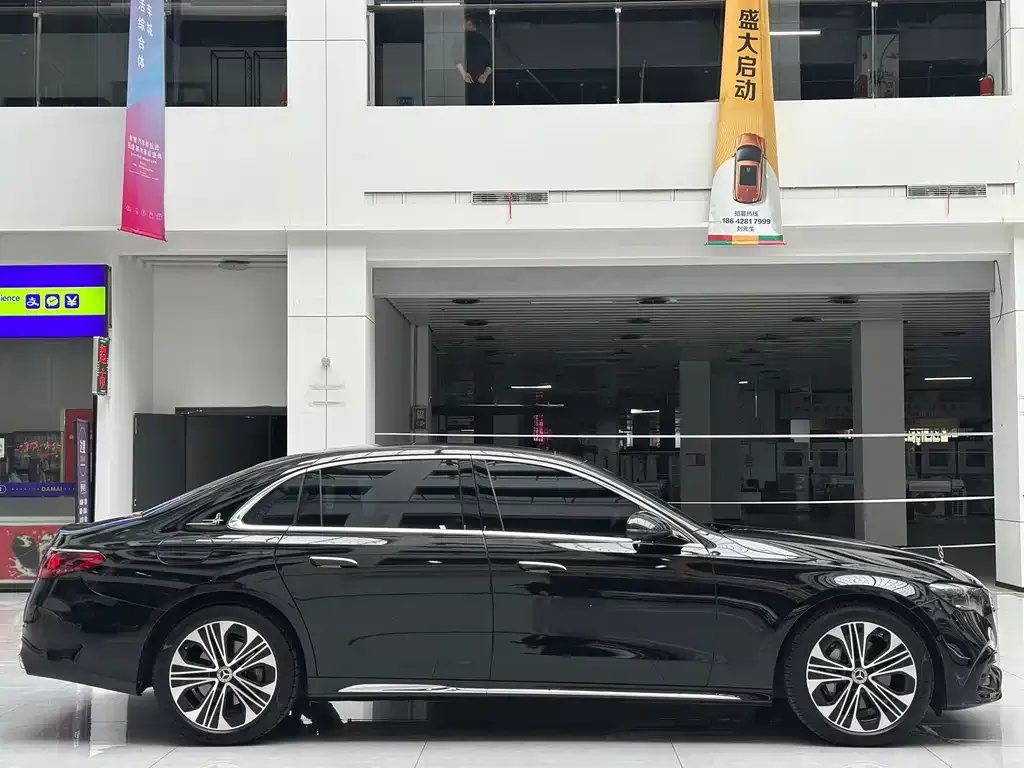 Mercedes-Benz E-Class 2025 из CN, фото 4