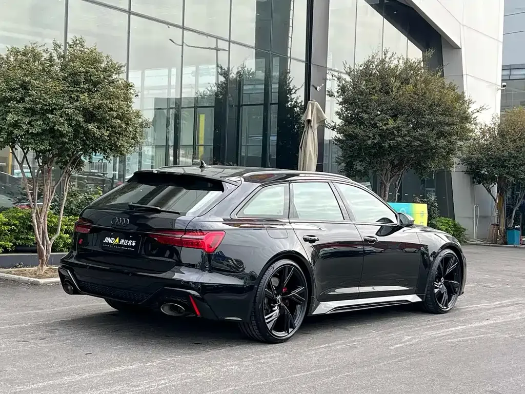 Audi RS 6 2024 из CN, фото 9