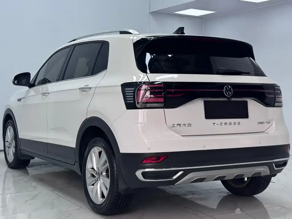 Volkswagen T-Cross — фото 4
