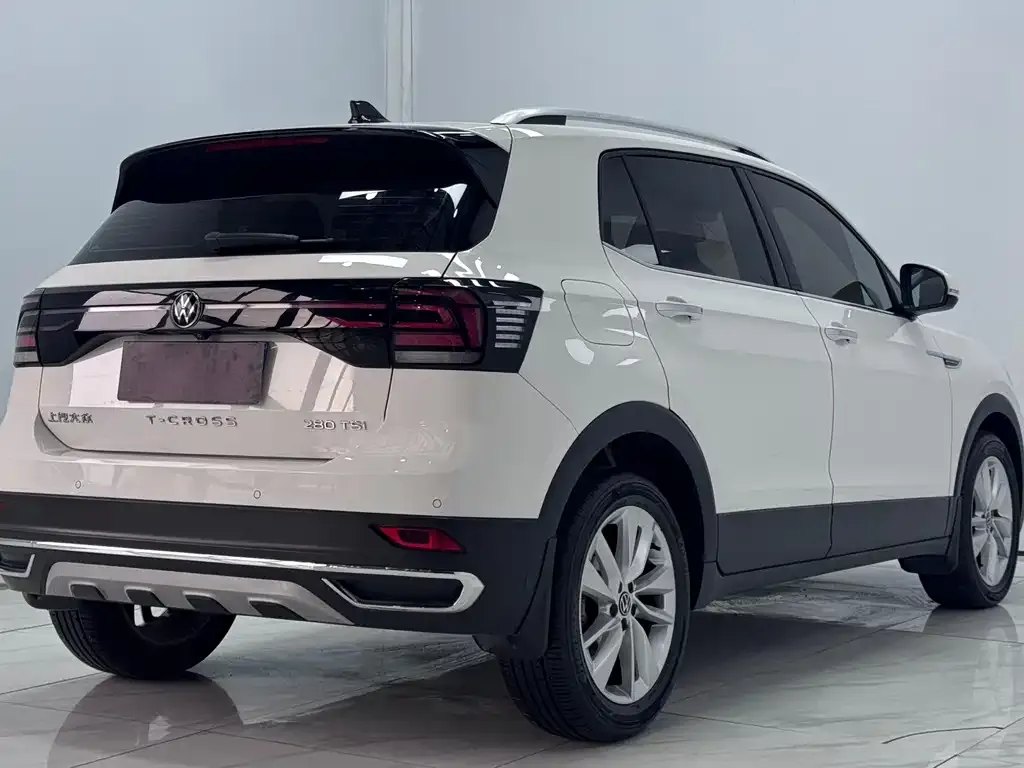 Volkswagen T-Cross — фото 6