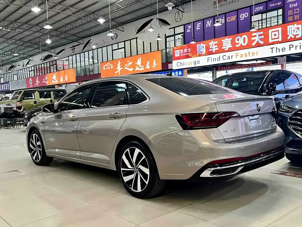Volkswagen Sagitar 2022 из CN, фото 4