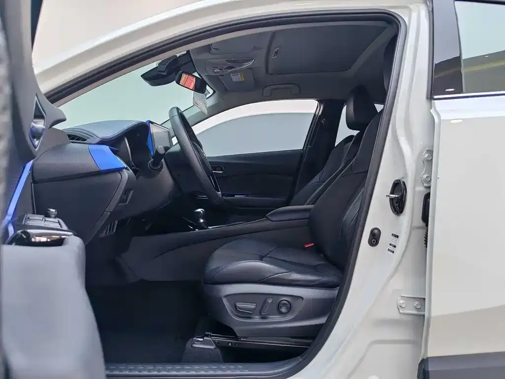Toyota C-HR 2022 из CN, фото 8
