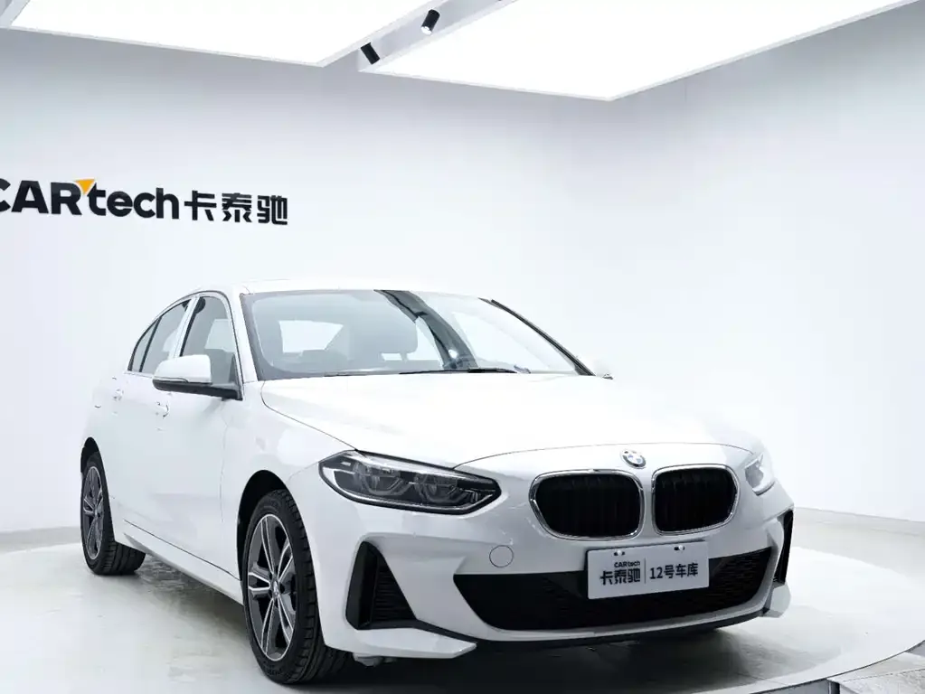 BMW 1 Series 2022 из CN, фото 7