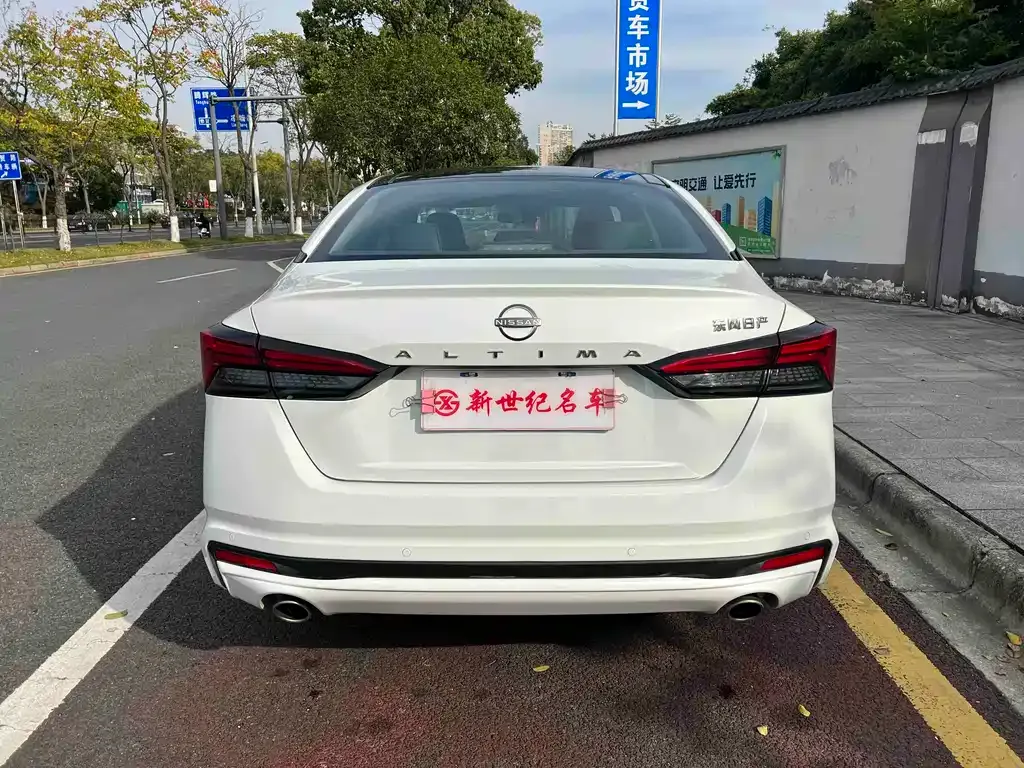 Nissan Teana 2023 из CN, фото 4