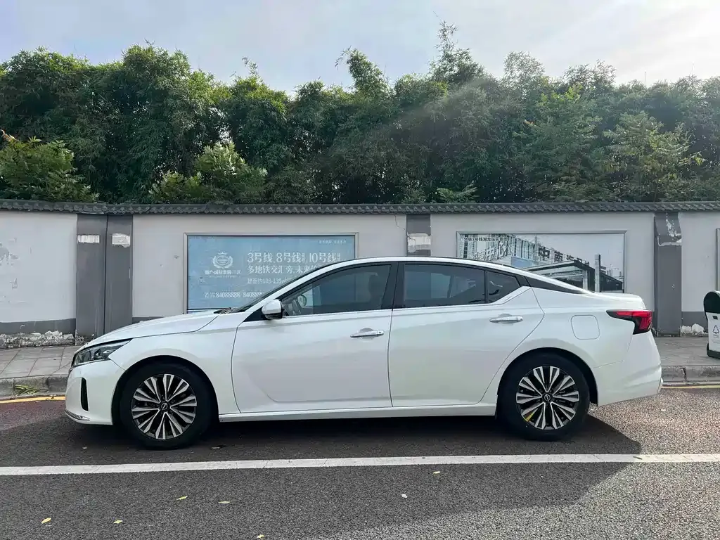 Nissan Teana 2023 из CN, фото 8