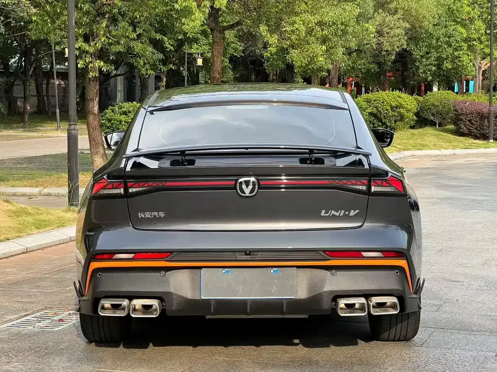 Changan UNI-V 2024 из CN, фото 5