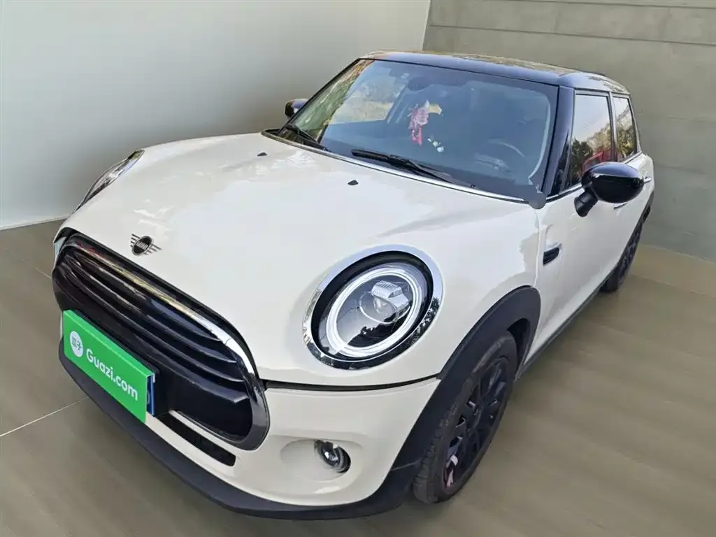 MINI Cooper (3-door) 2021 из CN, фото 2