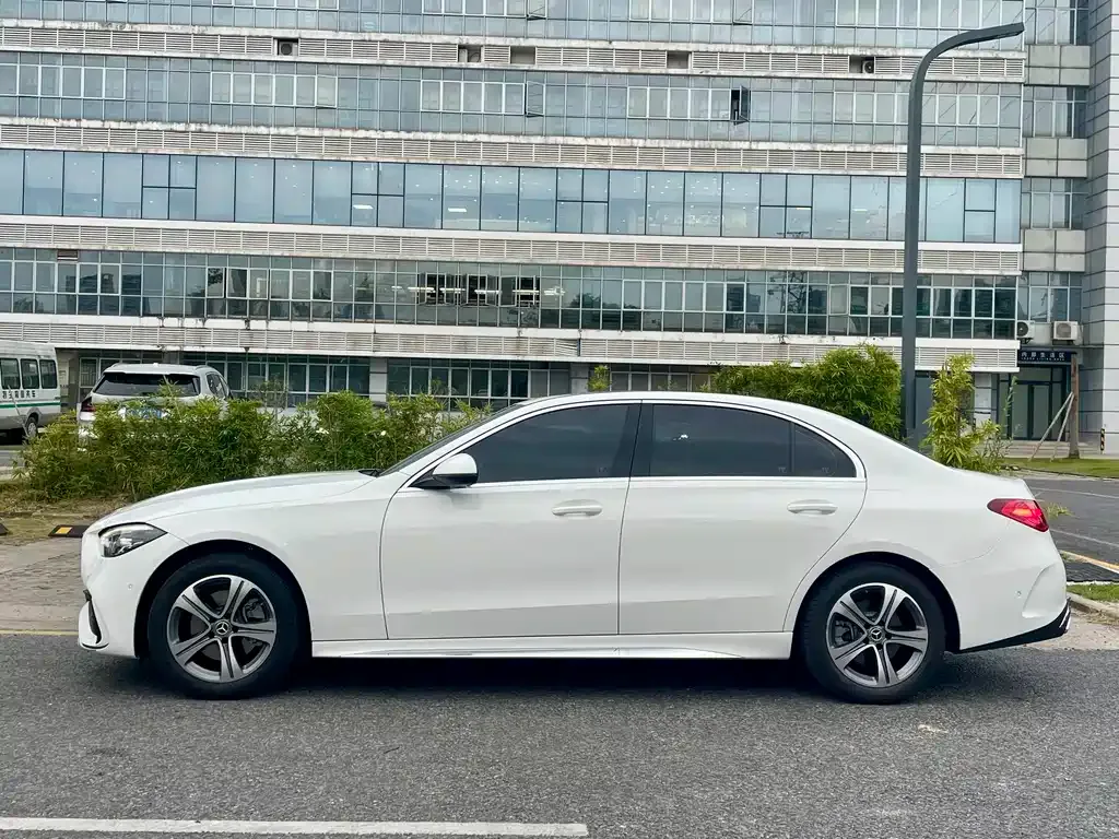 Mercedes-Benz C-Class 2023 из CN, фото 6