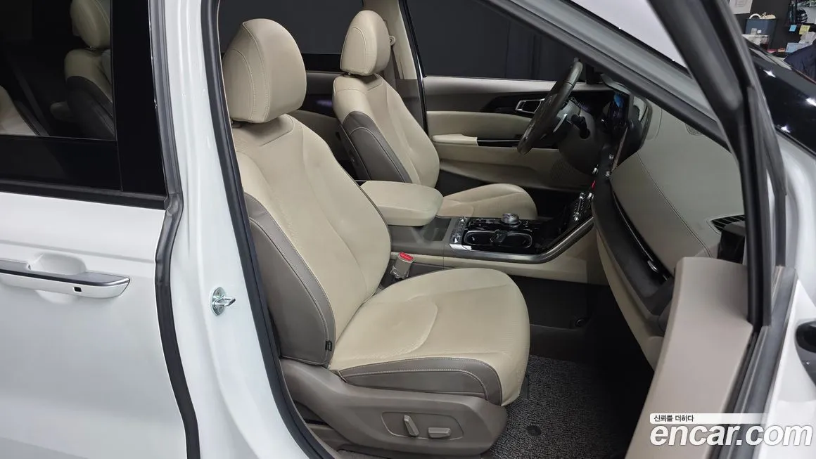 Kia Carnival 2023 из KR, фото 10