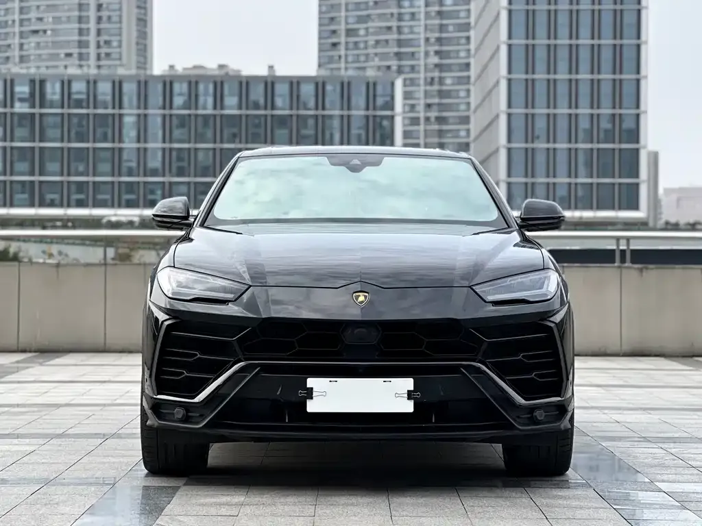 Lamborghini Urus 2022 из CN, фото 2