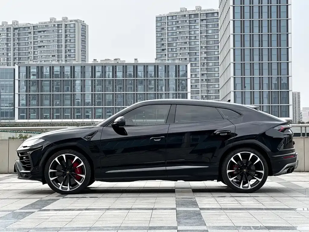 Lamborghini Urus 2022 из CN, фото 4