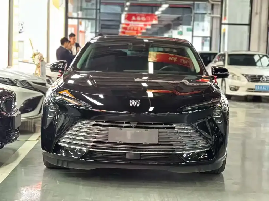Buick LaCrosse 2023 из CN, фото 2