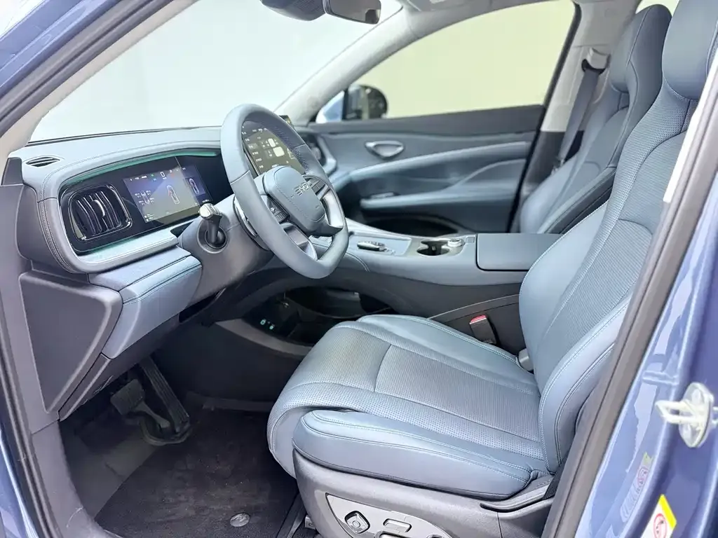 BYD Hiace 07 DM-i — фото 9