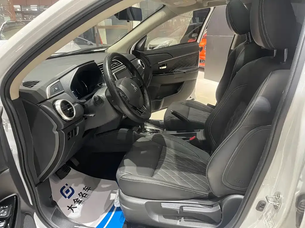 Mitsubishi ASX 2021 из CN, фото 8