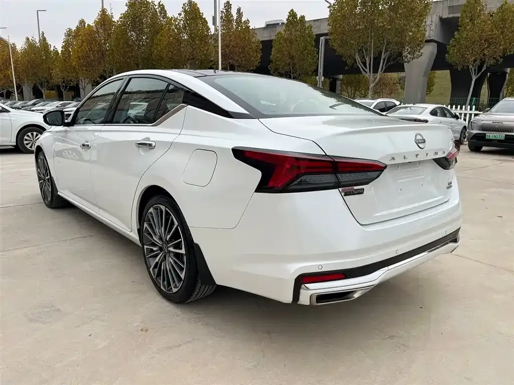 Nissan Teana 2022 из CN, фото 8