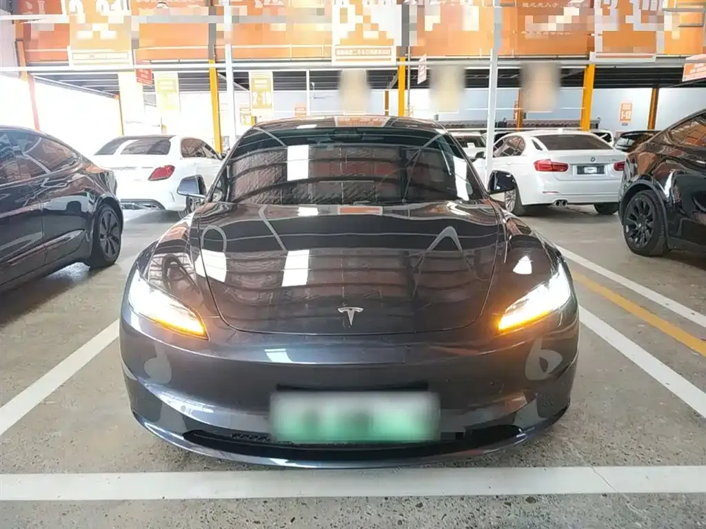 Tesla Model 3 2024 из CN, фото 3