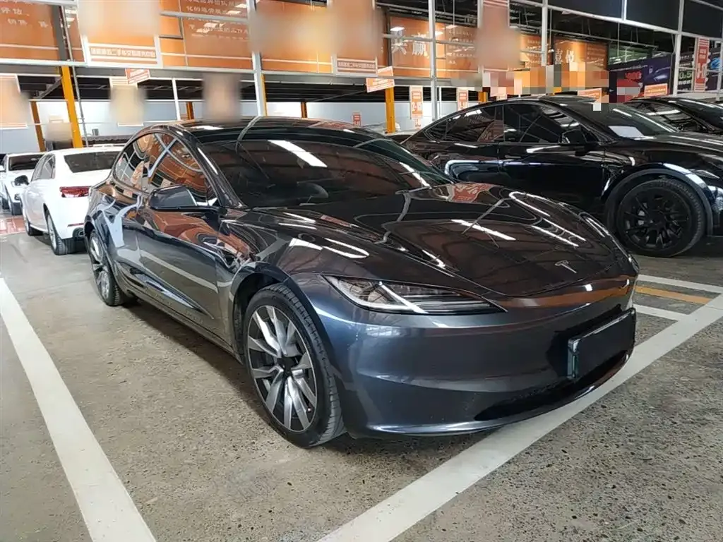 Tesla Model 3 2024 из CN, фото 4