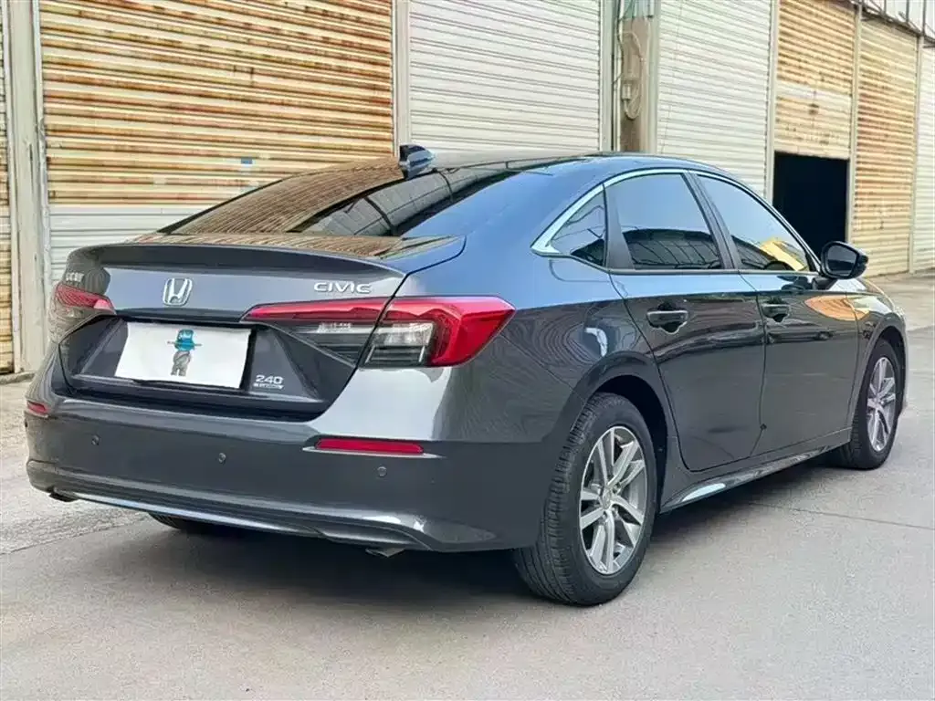 Honda Civic — фото 7