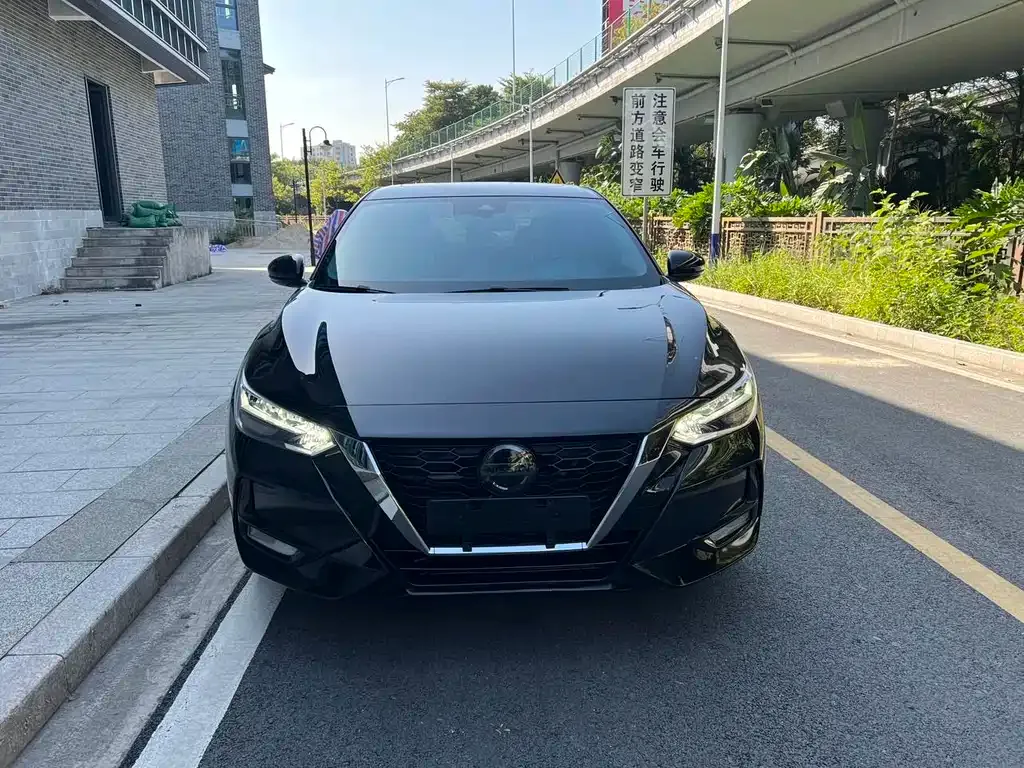 Nissan Sylphy 2022 из CN, фото 2