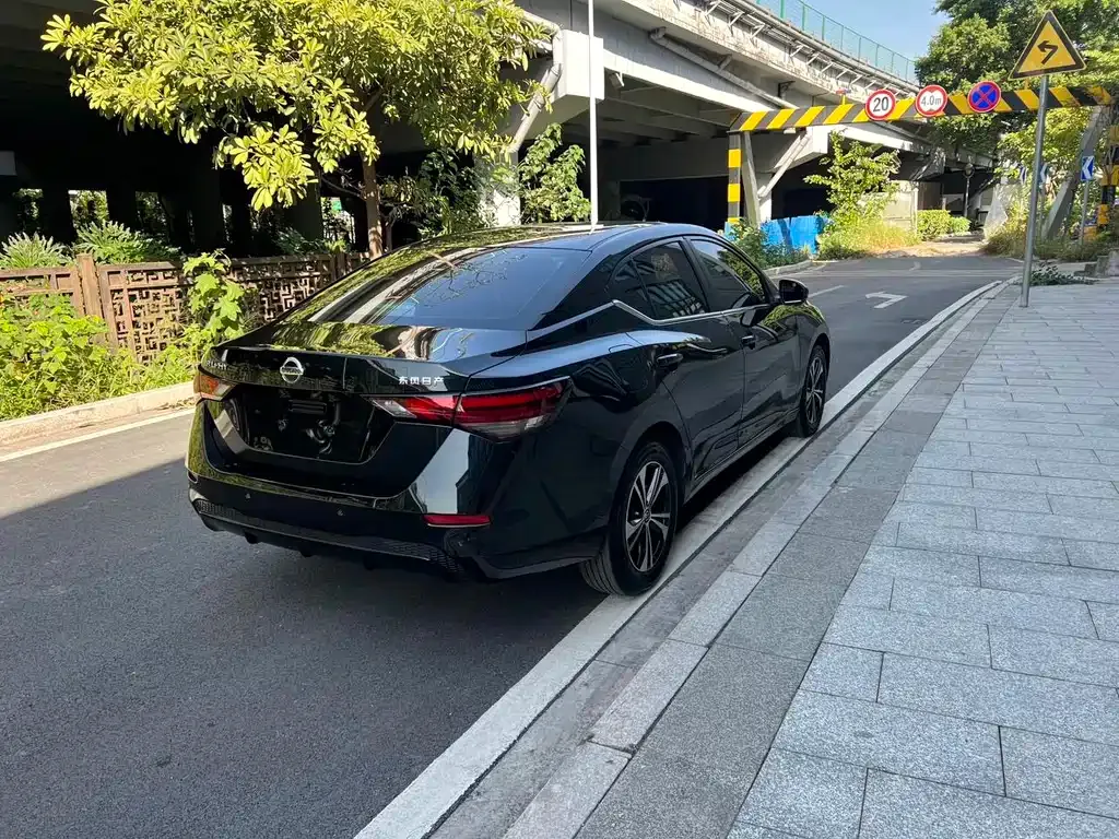 Nissan Sylphy 2022 из CN, фото 4