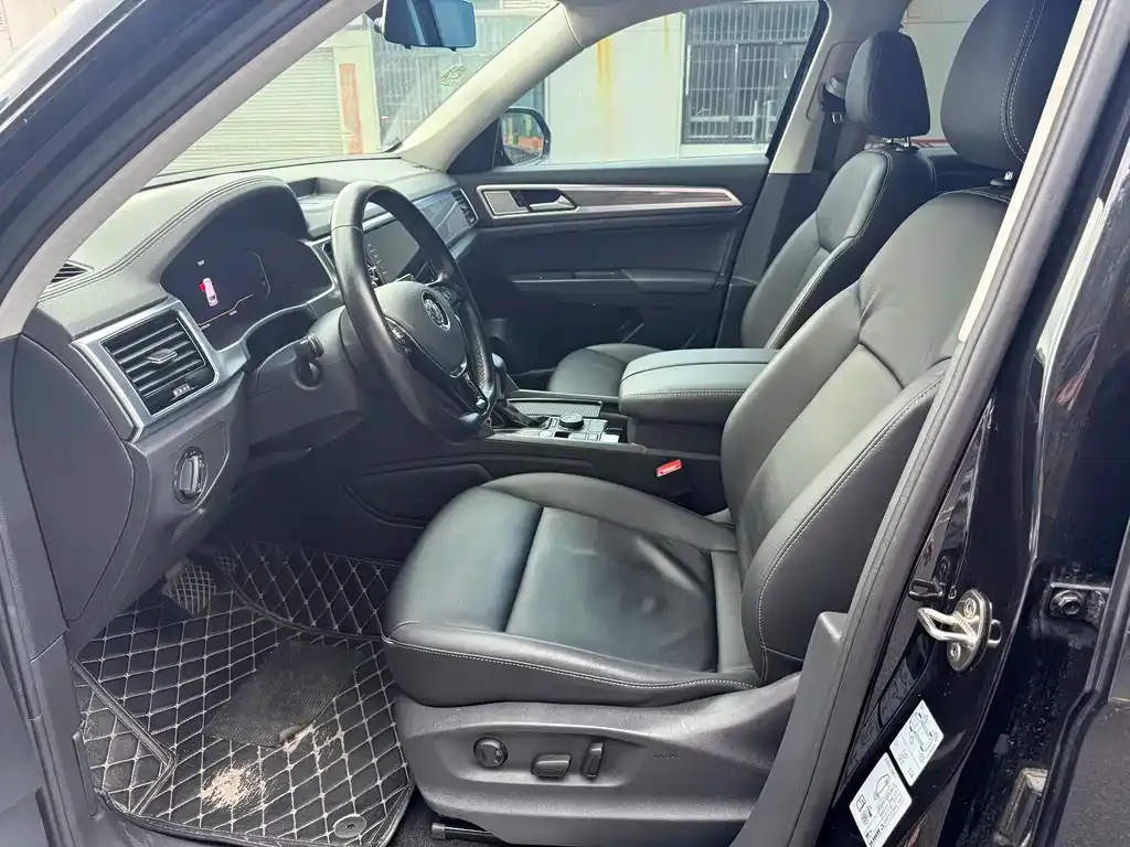 Volkswagen Teramont 2021 из CN, фото 7