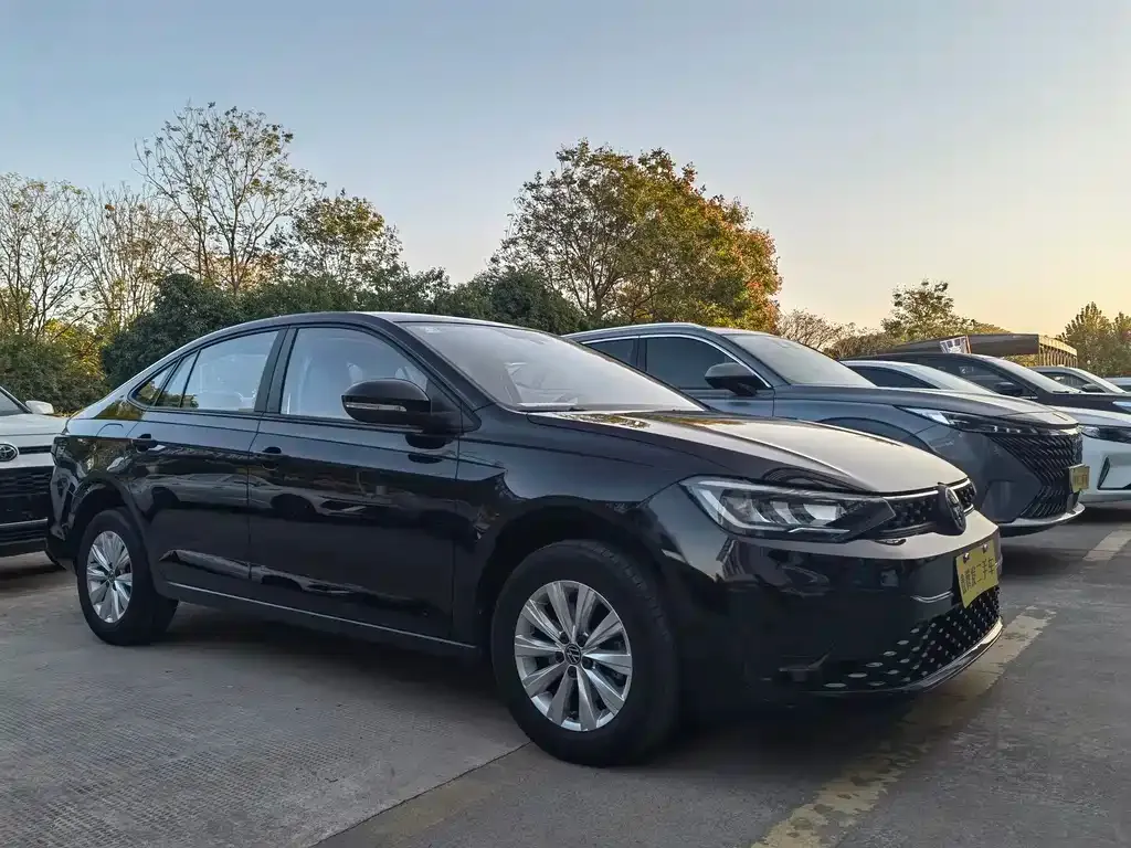 Volkswagen Lavida 2023 из CN, фото 3