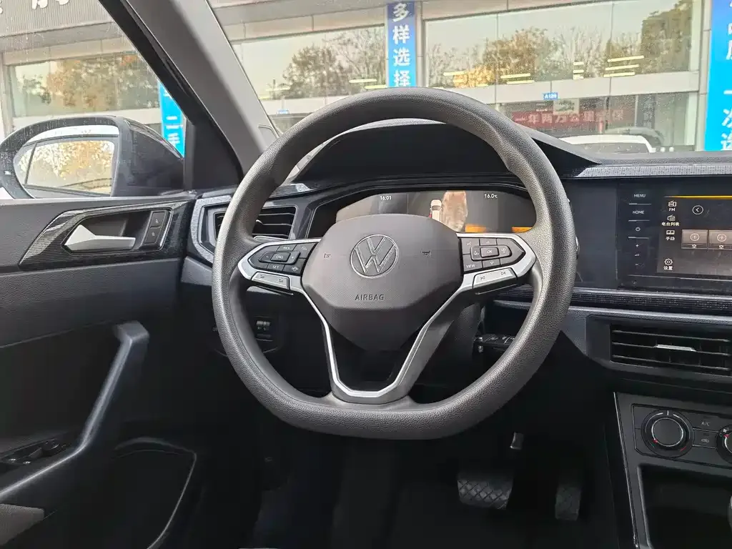 Volkswagen Lavida 2023 из CN, фото 9