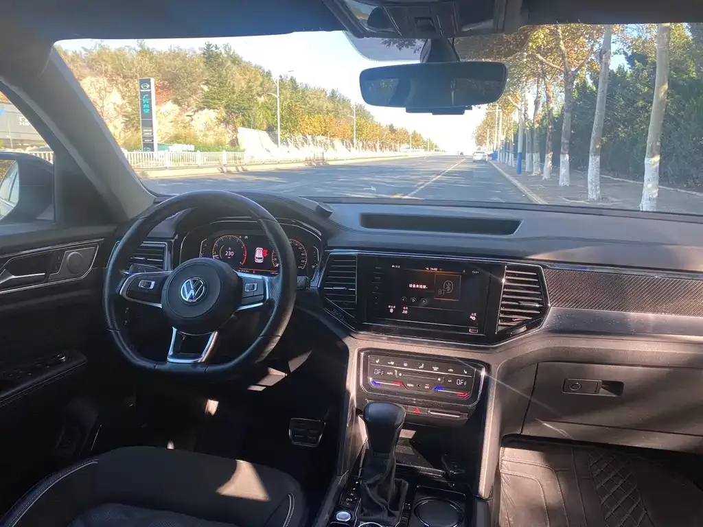 Volkswagen Teramont 2021 из CN, фото 8