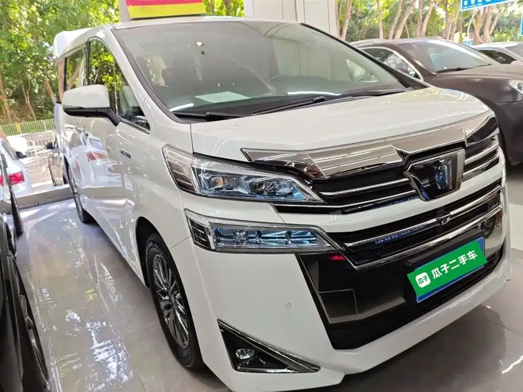 Toyota Vellfire 2022 из CN, фото 4