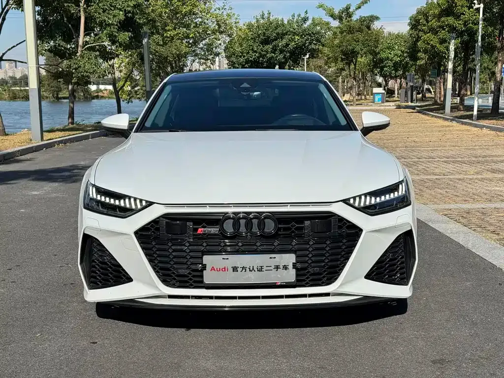 Audi A7 2023 из CN, фото 2