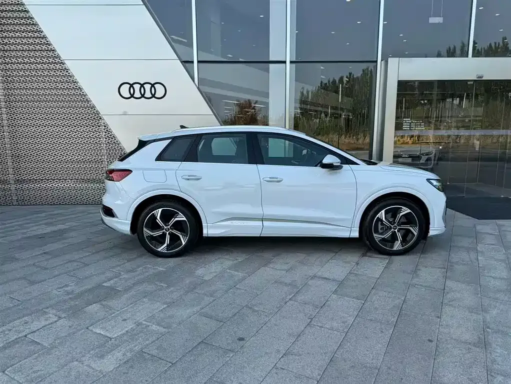 Audi Q4 e-tron 2024 из CN, фото 4