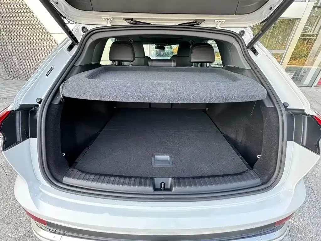 Audi Q4 e-tron 2024 из CN, фото 8