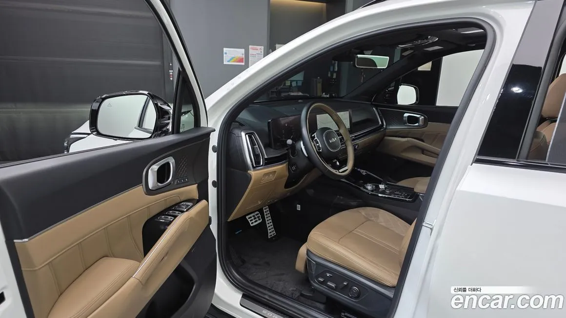 Kia Sorento — фото 10