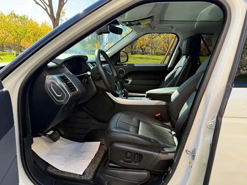 Land Rover Sport PHEV 2021 из CN, фото 7