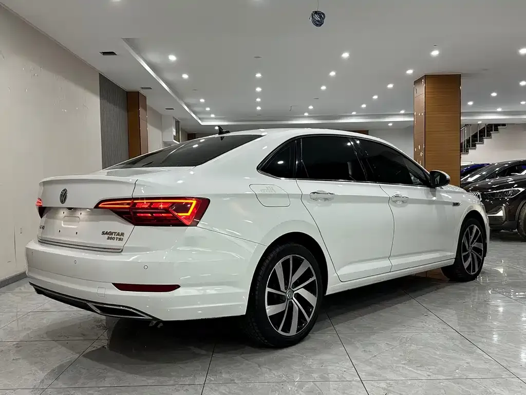 Volkswagen Sagitar 2021 из CN, фото 4