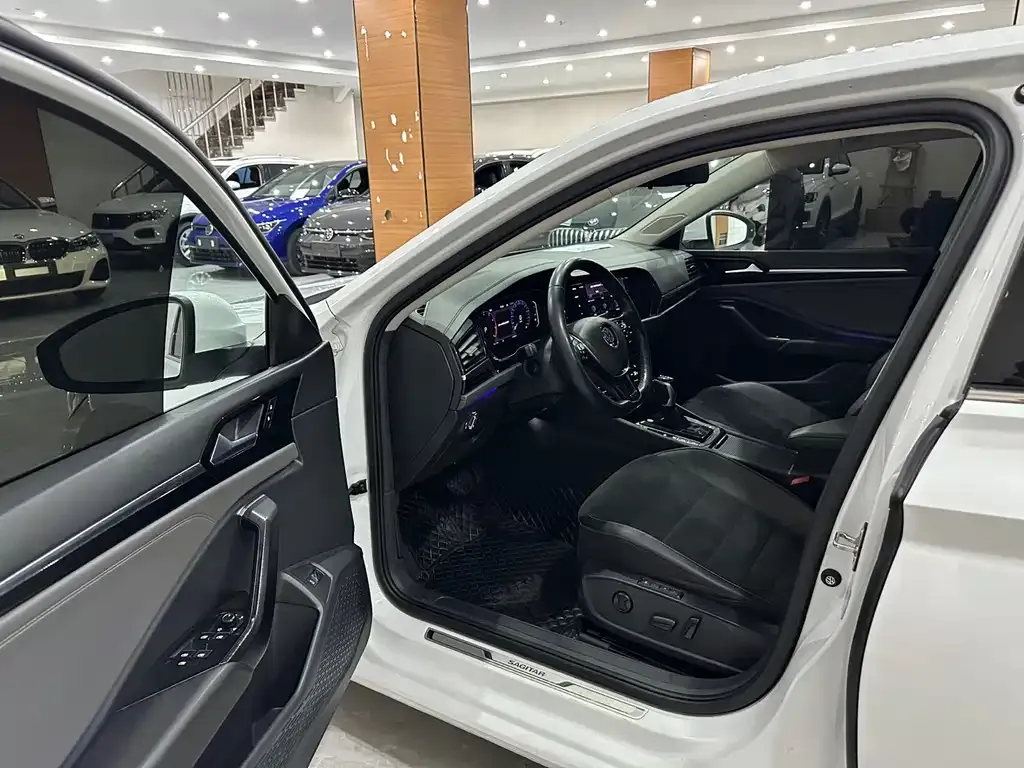 Volkswagen Sagitar 2021 из CN, фото 7
