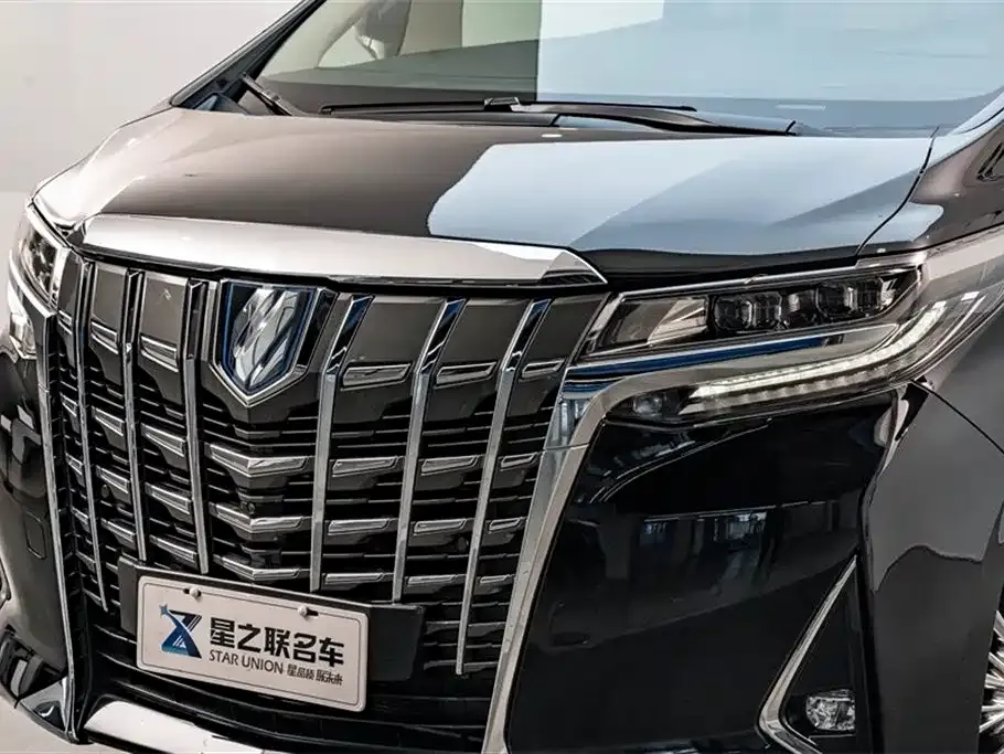 Toyota Alphard 2023 из CN, фото 4