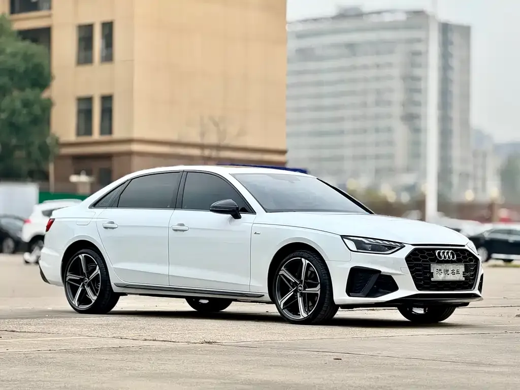 Audi A4L 2024 из CN, фото 3
