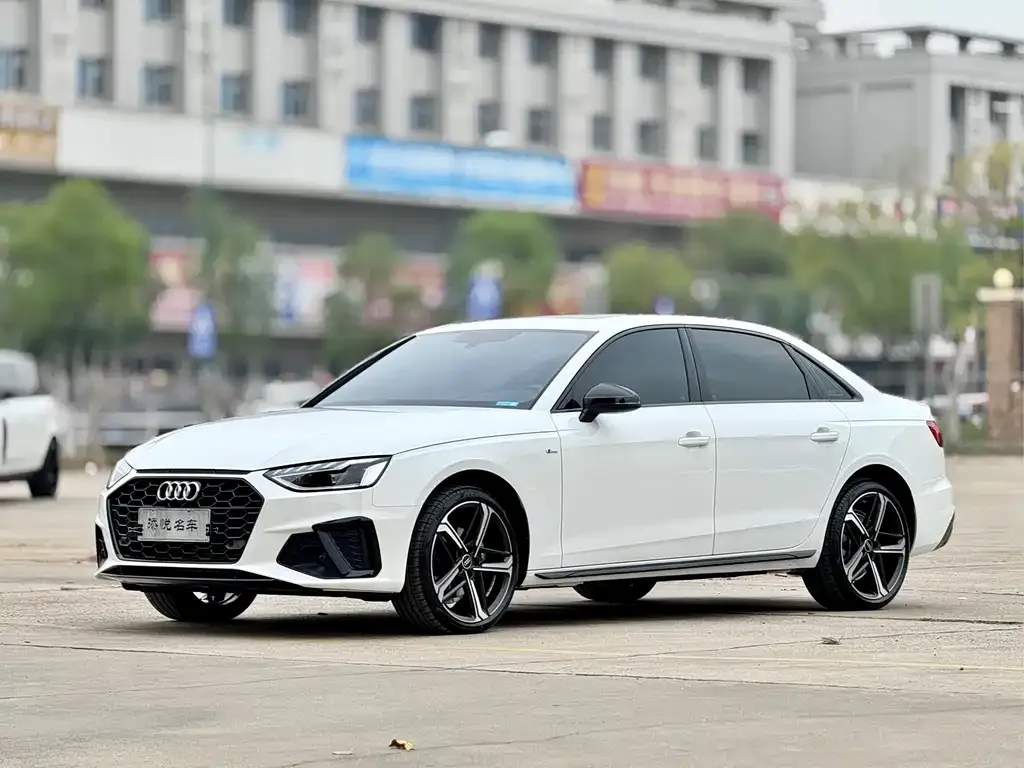 Audi A4L 2024 из CN, фото 4