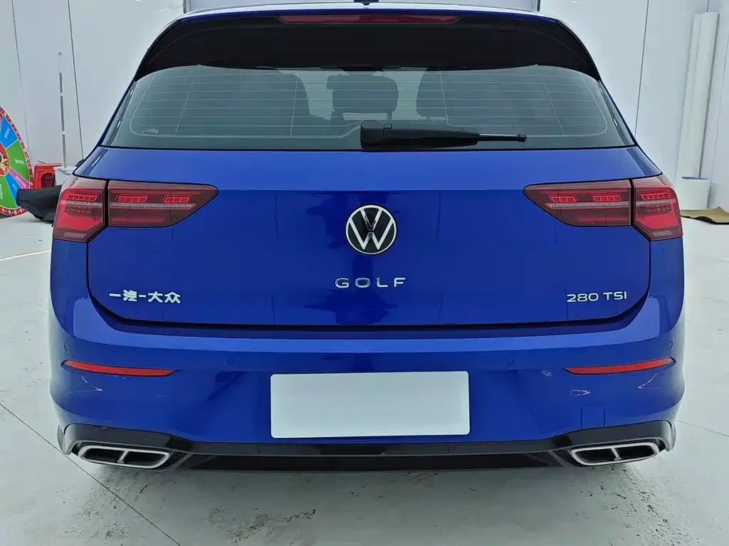 Volkswagen Golf — фото 5