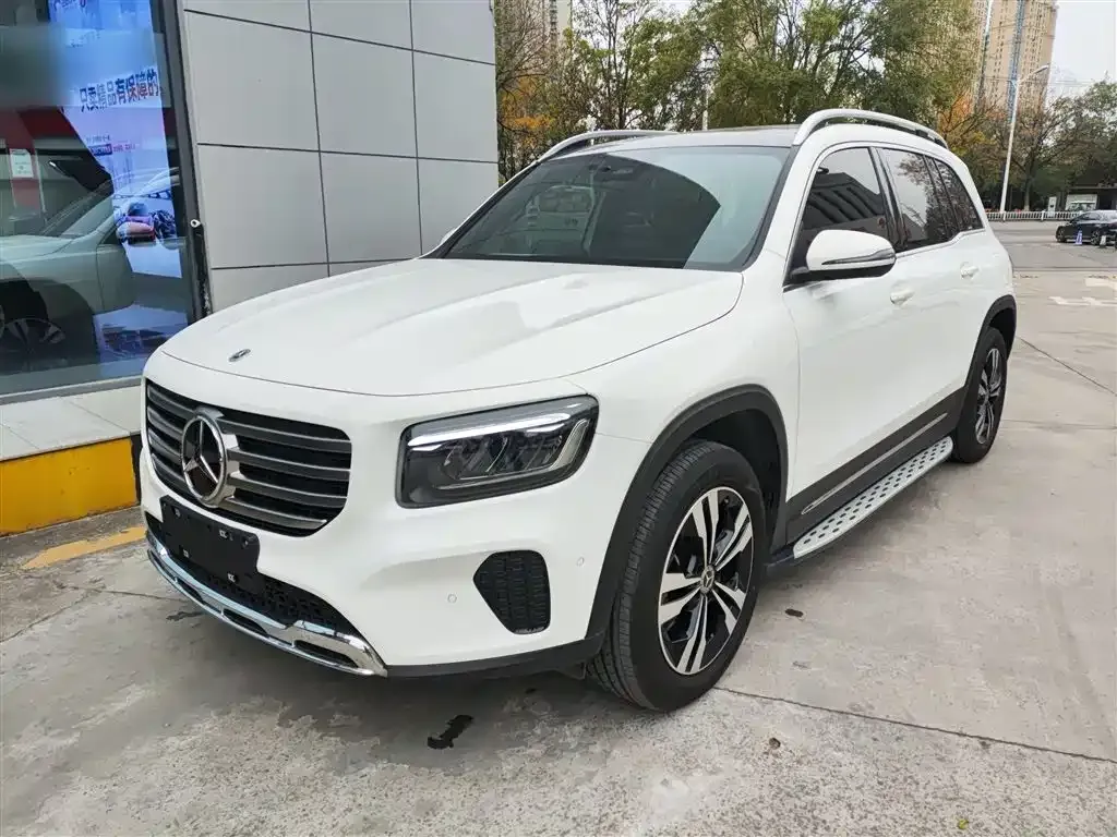 Mercedes-Benz GLB — фото 2