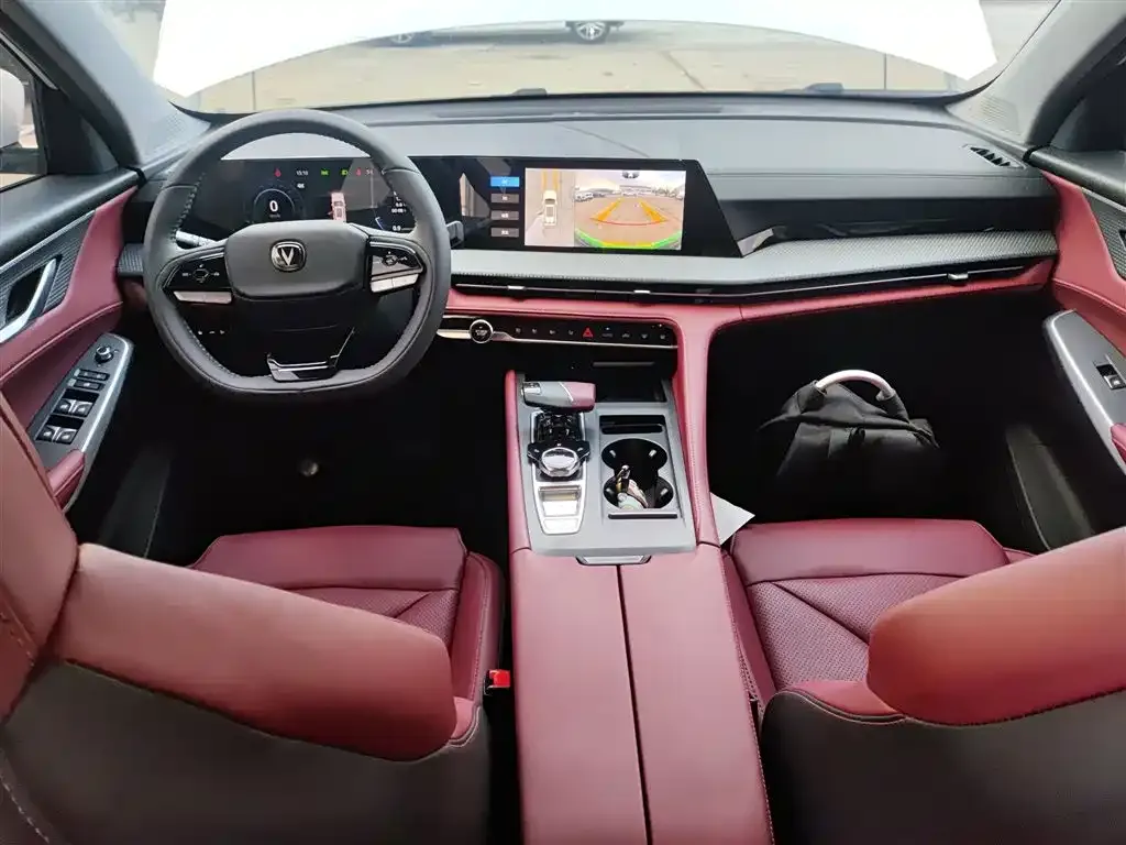 Changan CS75PLUS — фото 10