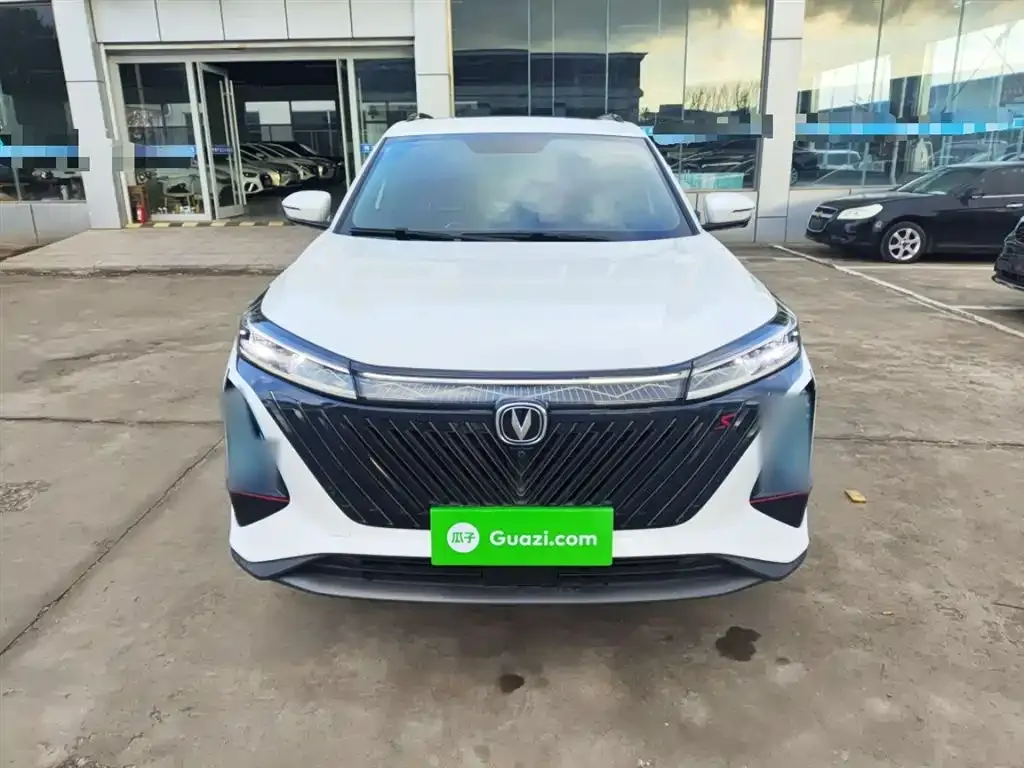 Changan CS75PLUS — фото 3