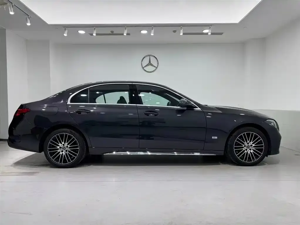 Mercedes-Benz C-Class 2023 из CN, фото 2